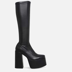 NEW Steve Madden Cray Pull On Platform Boot